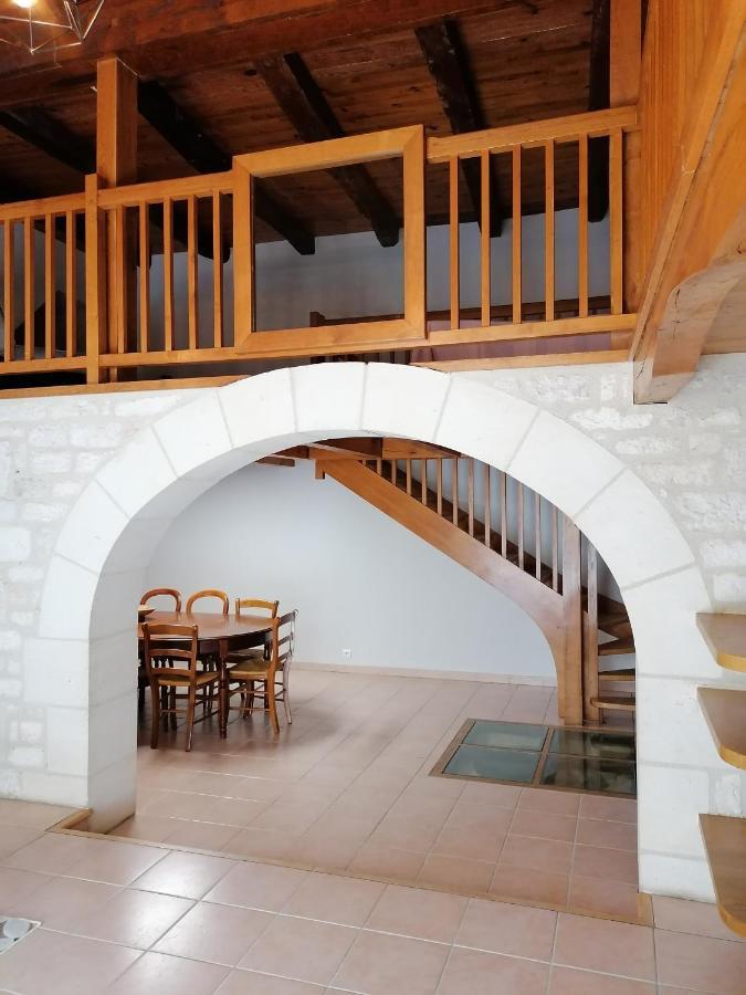 Cahors Sud : Maison Quercynoise Avec Vue Sur Place Du Village Castelnau-Montratier Exterior foto